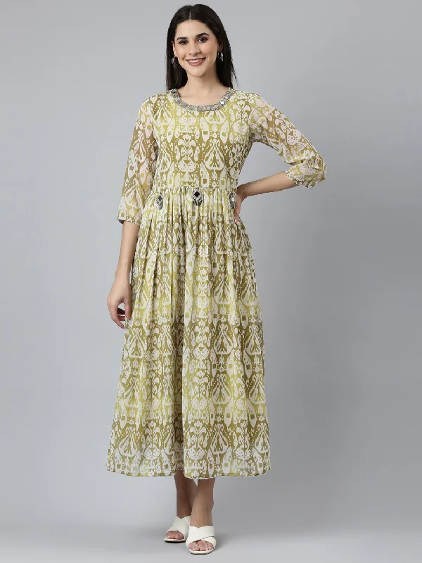 Neeru's Green Straight Casual Printed Dress